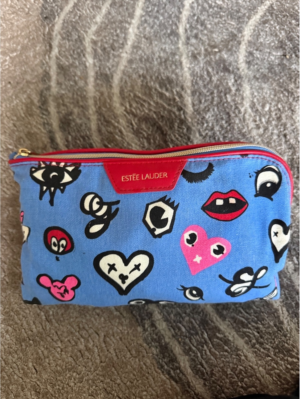 Estée Lauder  Heart Cosmetic Makeup Bag Clutch 9”x6”x2.25”